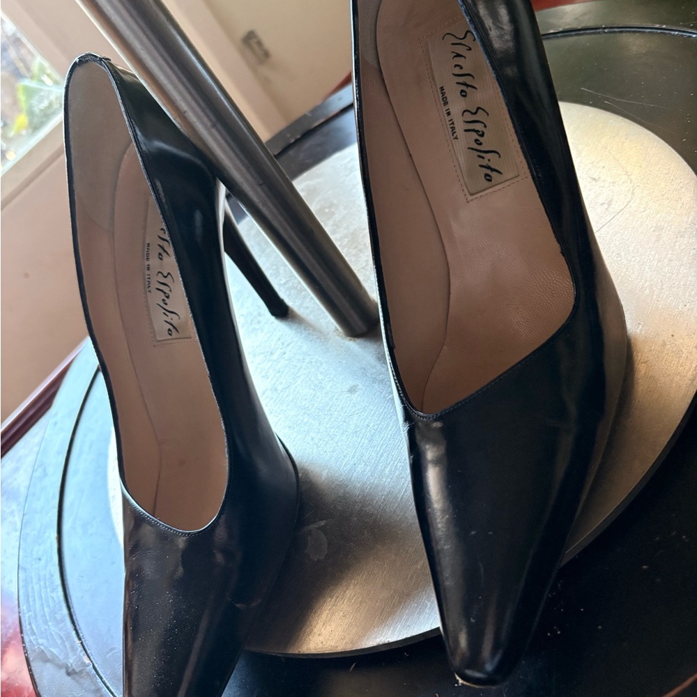 Black Pointed-Toe High Heels - image 1